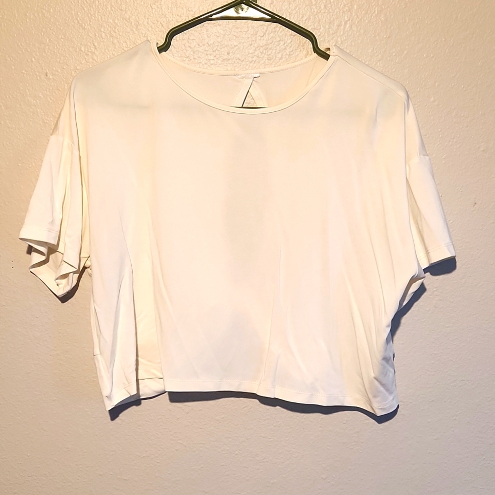 Buffbunny Collection Rainforest Crop Ivory Size medium
